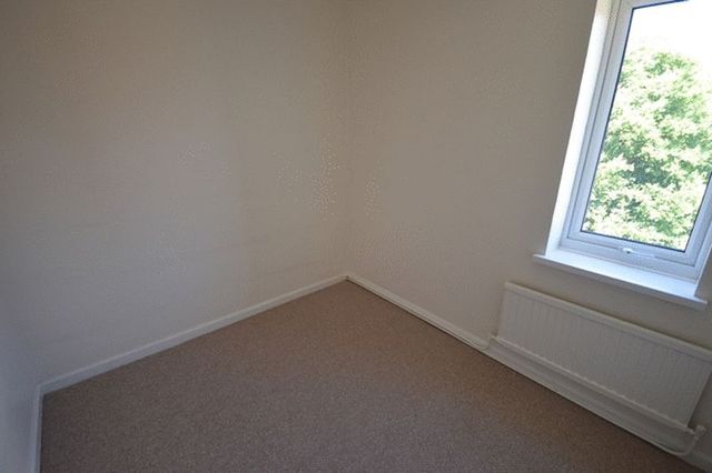  Image of 3 Bedroom Semi-Detached  For Sale at Park Crescent  Castleford, WF10 3JZ