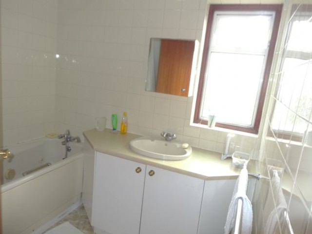  Image of 6 Bedroom Semi-Detached  To Rent at Paxford Road  Wembley, HA0 3RJ
