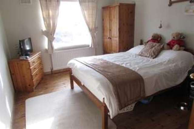  Image of 3 Bedroom Semi-Detached  For Sale at Bridgwater, TA7 9PD