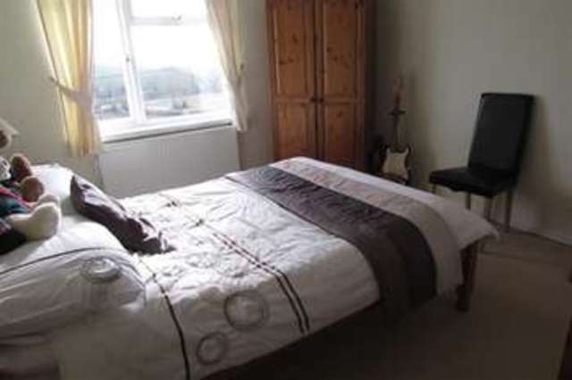  Image of 3 Bedroom Semi-Detached  For Sale at Bridgwater, TA7 9PD