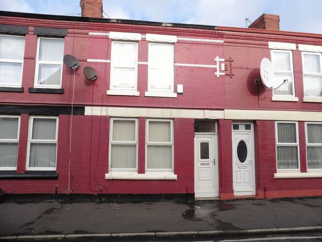  Image of 3 Bedroom Terraced  To Rent at Peel Road  Bootle, L20 4JX