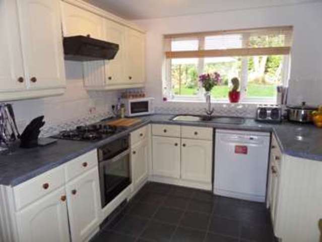  Image of 4 Bedroom Detached  For Sale at Newport Pagnell, MK16 8TT
