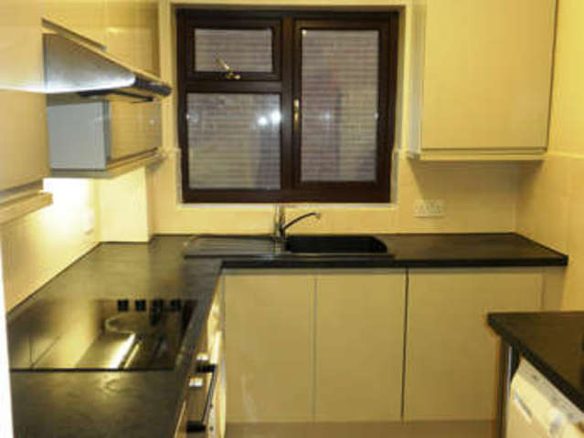  Image of 2 Bedroom Apartment  To Rent at Pepys Road  Greater London, SW20 8PF