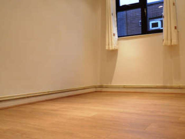  Image of 2 Bedroom Apartment  To Rent at Pepys Road  Greater London, SW20 8PF