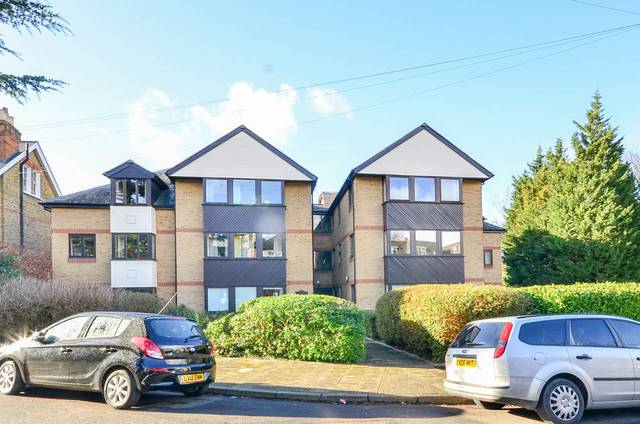  Image of 2 Bedroom Flat  For Sale at Perth Road, Beckenham  Beckenham, BR3 6PP