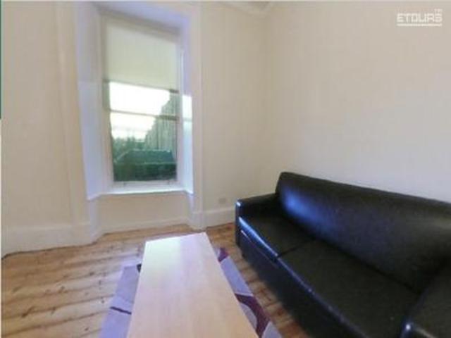  Image of 3 Bedroom Flat  To Rent at Dundee  Dundee, DD2 1EN