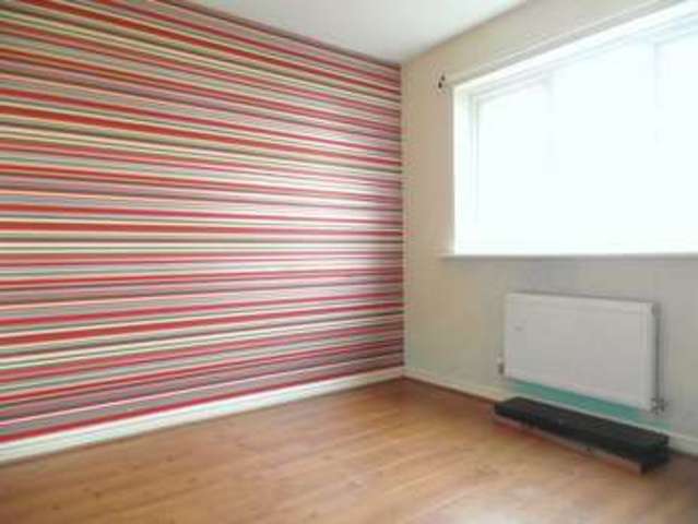  Image of 4 Bedroom Terraced  To Rent at Phoenix Close Donnington Telford, TF2 8BD