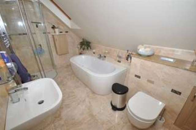  Image of 4 Bedroom Detached  For Sale at Pickwick  Corsham, SN13 0JD