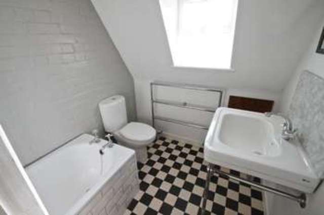  Image of 2 Bedroom Cottage  To Rent at Piddletrenthide Dorchester, DT2 7QL