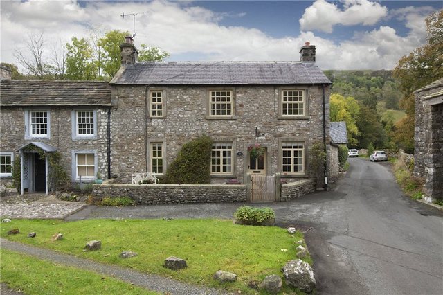  Image of 3 Bedroom Semi-Detached  For Sale at Arncliffe Skipton Arncliffe, BD23 5QD