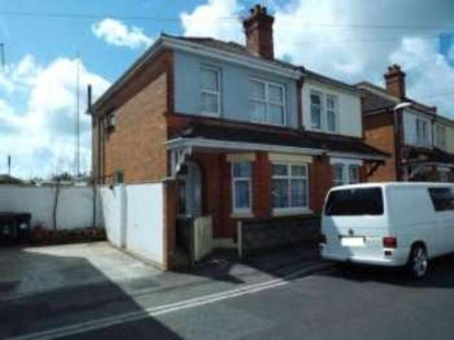  Image of 3 Bedroom Semi-Detached  For Sale at Pokesdown Bournemouth Pokesdown, BH7 6LJ