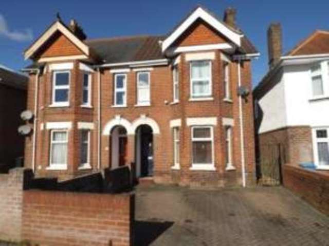  Image of 4 Bedroom Semi-Detached  For Sale at Poole Dorset Longfleet, BH15 2EY