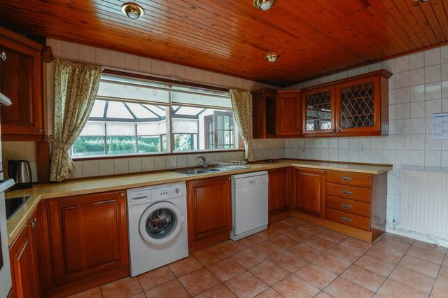  Image of 4 Bedroom Detached  To Rent at Prescot Road  Ormskirk, L39 4SW