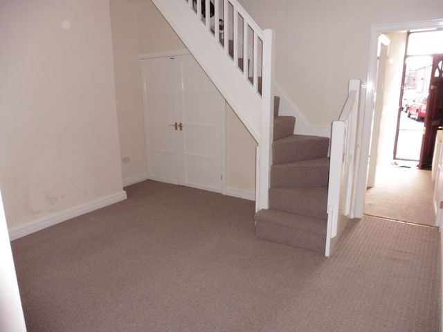  Image of 2 Bedroom Terraced  To Rent at Prior Street  Bootle, L20 4PS