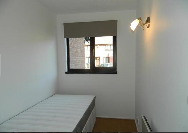  Image of 2 Bedroom Flat  For Sale at Edmonton, N9 9XU