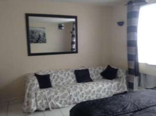  Image of 1 Bedroom Property  To Rent at Queensdale Crescent, W11  London, W11 4TJ
