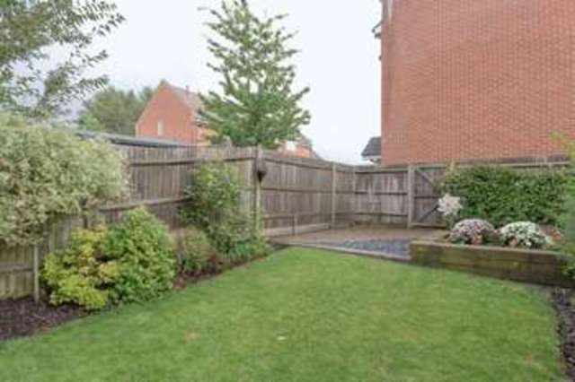  Image of 3 Bedroom Terraced  For Sale at Quinton Fields  Emsworth, PO10 7QF