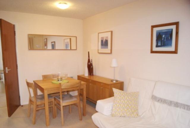  Image of 1 Bedroom Flat  To Rent at Kelvinbridge Glasgow Glasgow, G20 6EJ