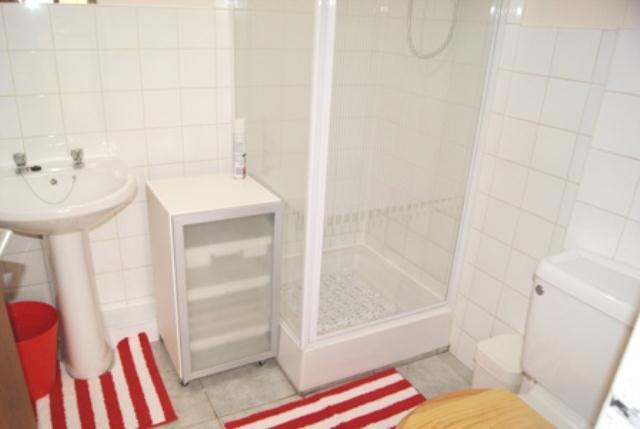  Image of 1 Bedroom Flat  To Rent at Kelvinbridge Glasgow Glasgow, G20 6EJ