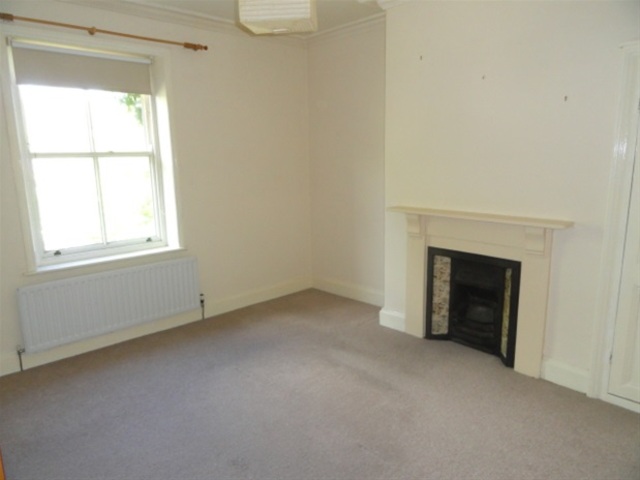  Image of 5 Bedroom Terraced  For Sale at Heaton, Bradford, BD9 4AE