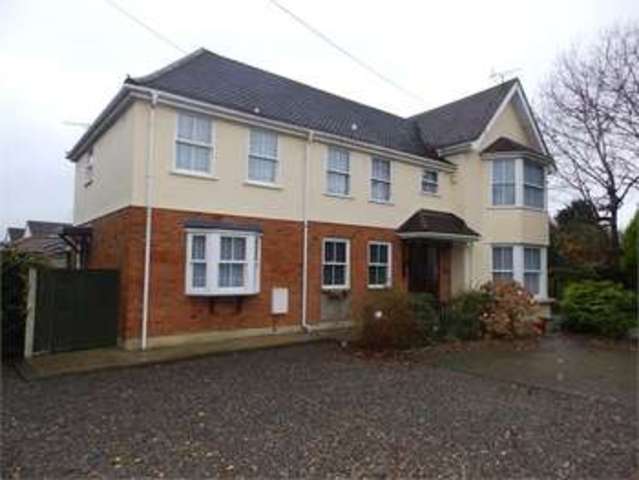  Image of 5 Bedroom Detached  To Rent at Rectory road Hadleigh Hadleigh, SS7 2ND