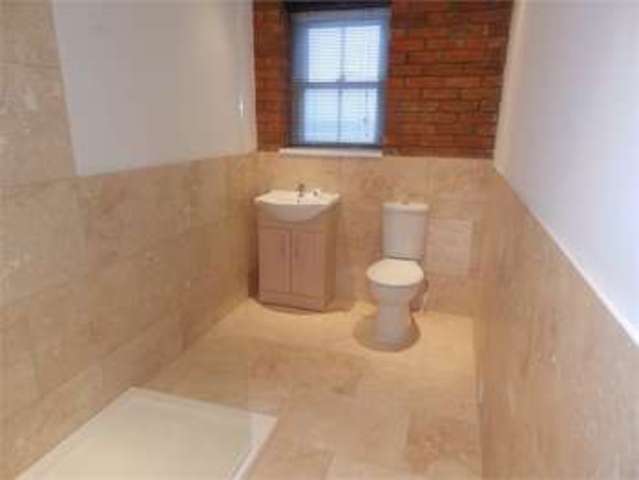  Image of 5 Bedroom Detached  To Rent at Rectory road Hadleigh Hadleigh, SS7 2ND