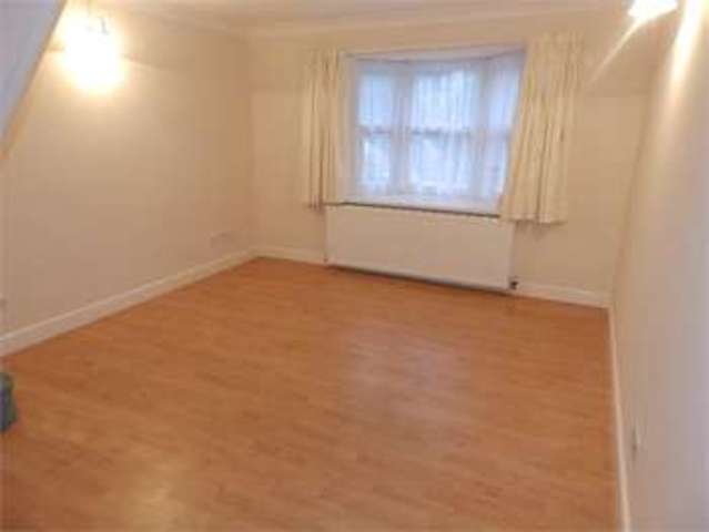  Image of 1 Bedroom Semi-Detached  To Rent at Rectory road Hadleigh Hadleigh, SS7 2ND