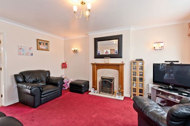  Image of 3 Bedroom Semi-Detached  For Sale at Redtail Close  Runcorn, WA7 1GN