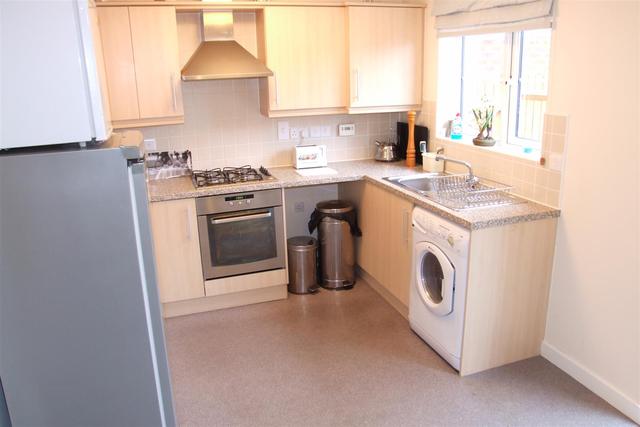  Image of 3 Bedroom End Of Terrace  For Sale at Rushden Northamptonshire Rushden, NN10 6EY