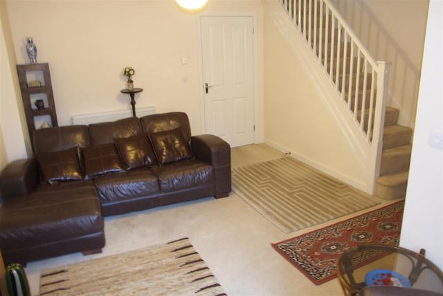  Image of 3 Bedroom End Of Terrace  For Sale at Rushden Northamptonshire Rushden, NN10 6EY