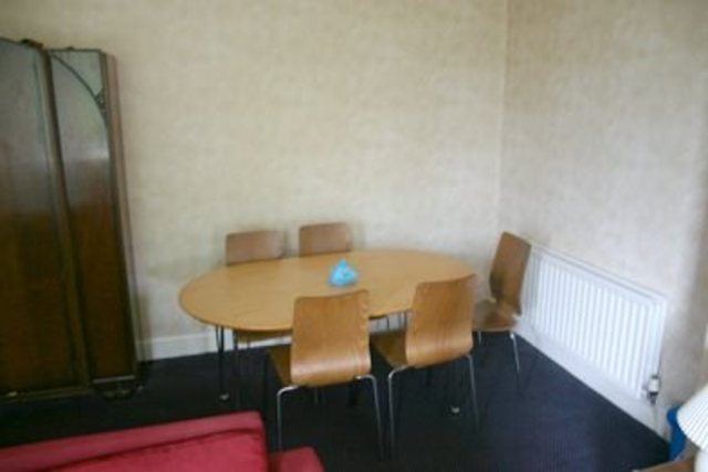  Image of 5 Bedroom Flat  To Rent at Newington Edinburgh Edinburgh, EH9 2LZ