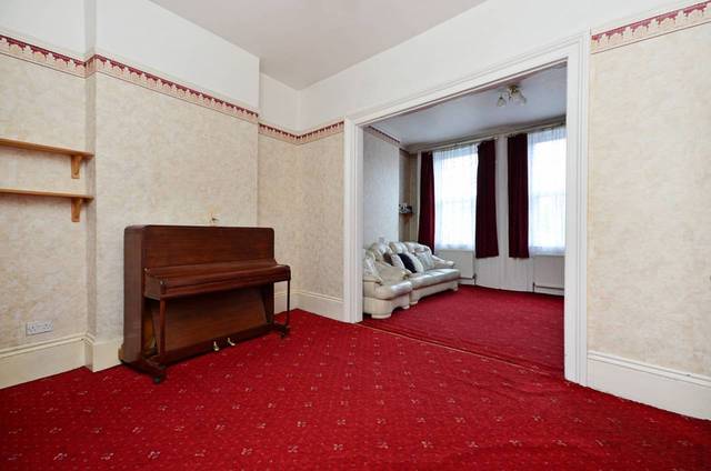  Image of 4 Bedroom Detached  For Sale at Rendlesham Road  Clapton, E5 8PA