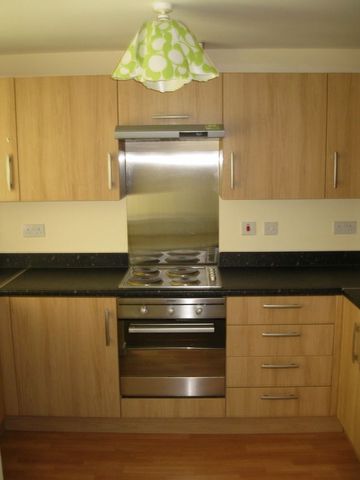  Image of 2 Bedroom Flat  To Rent at Richard Bradley Way  Tipton, DY4 9FB