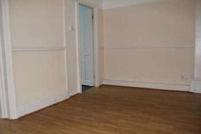  Image of 3 Bedroom Detached  To Rent at Liverpool, L21 2PT