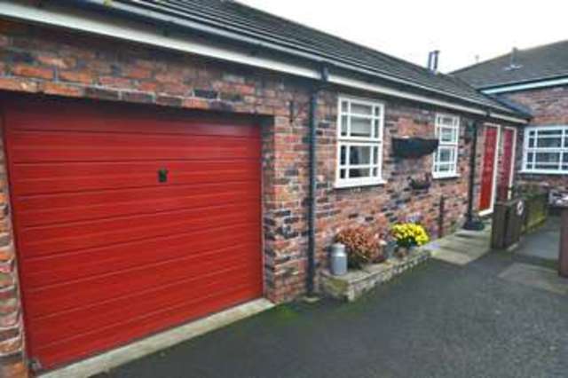  Image of 2 Bedroom Bungalow  For Sale at Rob Lane  Newton Le Willows, WA12 0DR