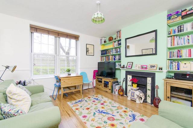  Image of 2 Bedroom Flat  For Sale at Rockfield House, Welland Street  Greenwich, SE10 9DR
