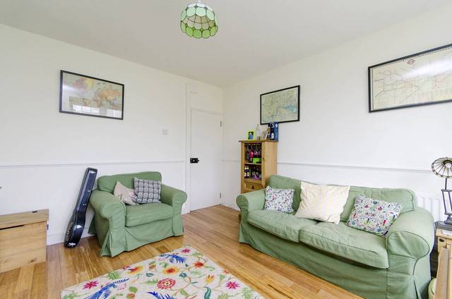  Image of 2 Bedroom Flat  For Sale at Rockfield House, Welland Street  Greenwich, SE10 9DR