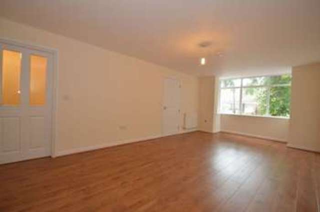  Image of 5 Bedroom Detached  For Sale at Rollason Road Erdington Birmingham, B24 9BJ