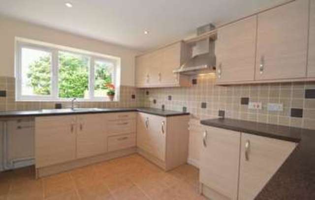  Image of 5 Bedroom Detached  For Sale at Rollason Road Erdington Birmingham, B24 9BJ