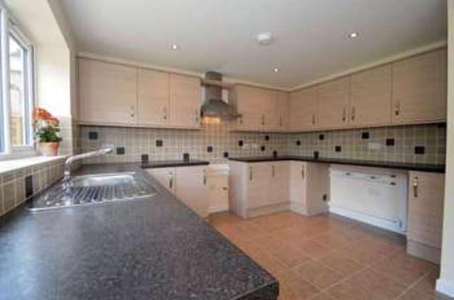  Image of 5 Bedroom Detached  For Sale at Rollason Road Erdington Birmingham, B24 9BJ
