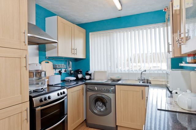  Image of 3 Bedroom Bungalow  For Sale at Roman Close Castlefields Runcorn, WA7 2JR