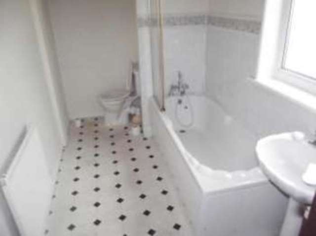  Image of 2 Bedroom Terraced  For Sale at Middlesbrough  Middlesbrough, TS1 3HN