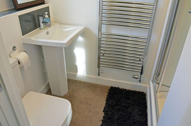 4 Bedroom Detached For Sale on Rose Bowl Gardens Retford ...