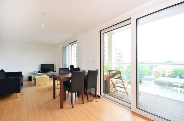  Image of 2 Bedroom Flat  For Sale at Roseberry Place  Dalston, E8 3DD
