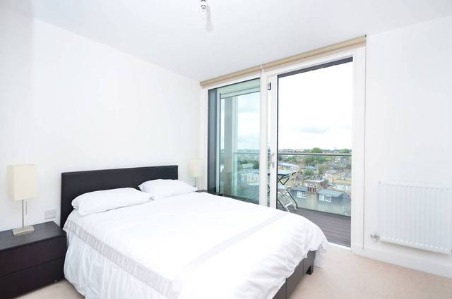  Image of 2 Bedroom Flat  To Rent at Roseberry Place  Dalston, E8 3GD