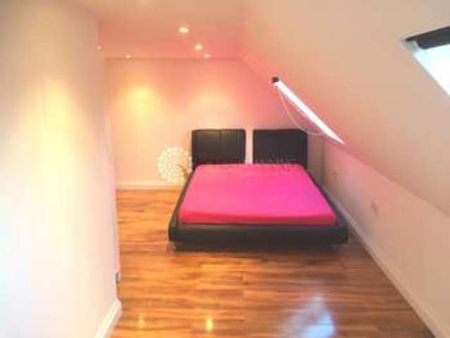  Image of 1 Bedroom Apartment  To Rent at Rosedene Avenue  Greater London, SW16 2LS
