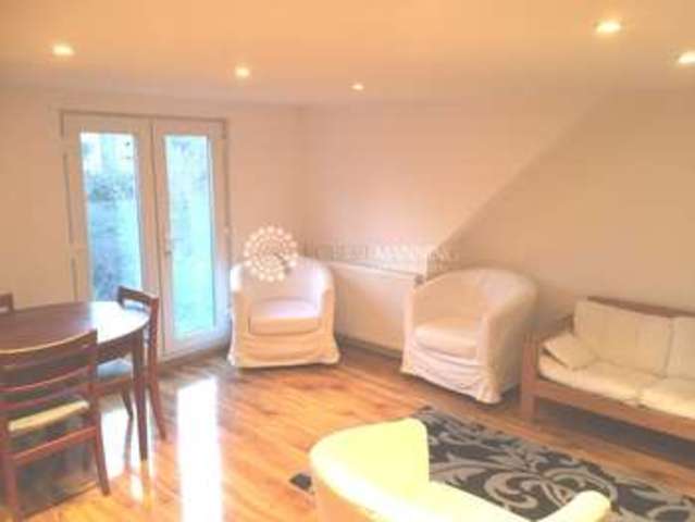  Image of 1 Bedroom Apartment  To Rent at Rosedene Avenue  Greater London, SW16 2LS
