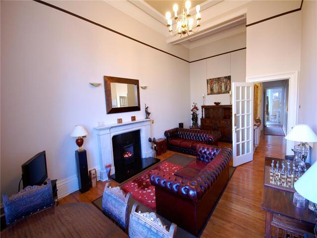  Image of 2 Bedroom Flat  To Rent at West End Edinburgh Edinburgh, EH3 7SL