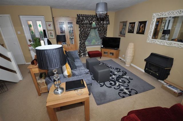  Image of 3 Bedroom Terraced  For Sale at Rowan Court  Frome, BA11 2SJ
