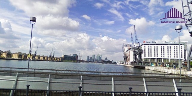  Image of 1 Bedroom Property  For Sale at London E16 1TD Royal Docks, E16 1TD